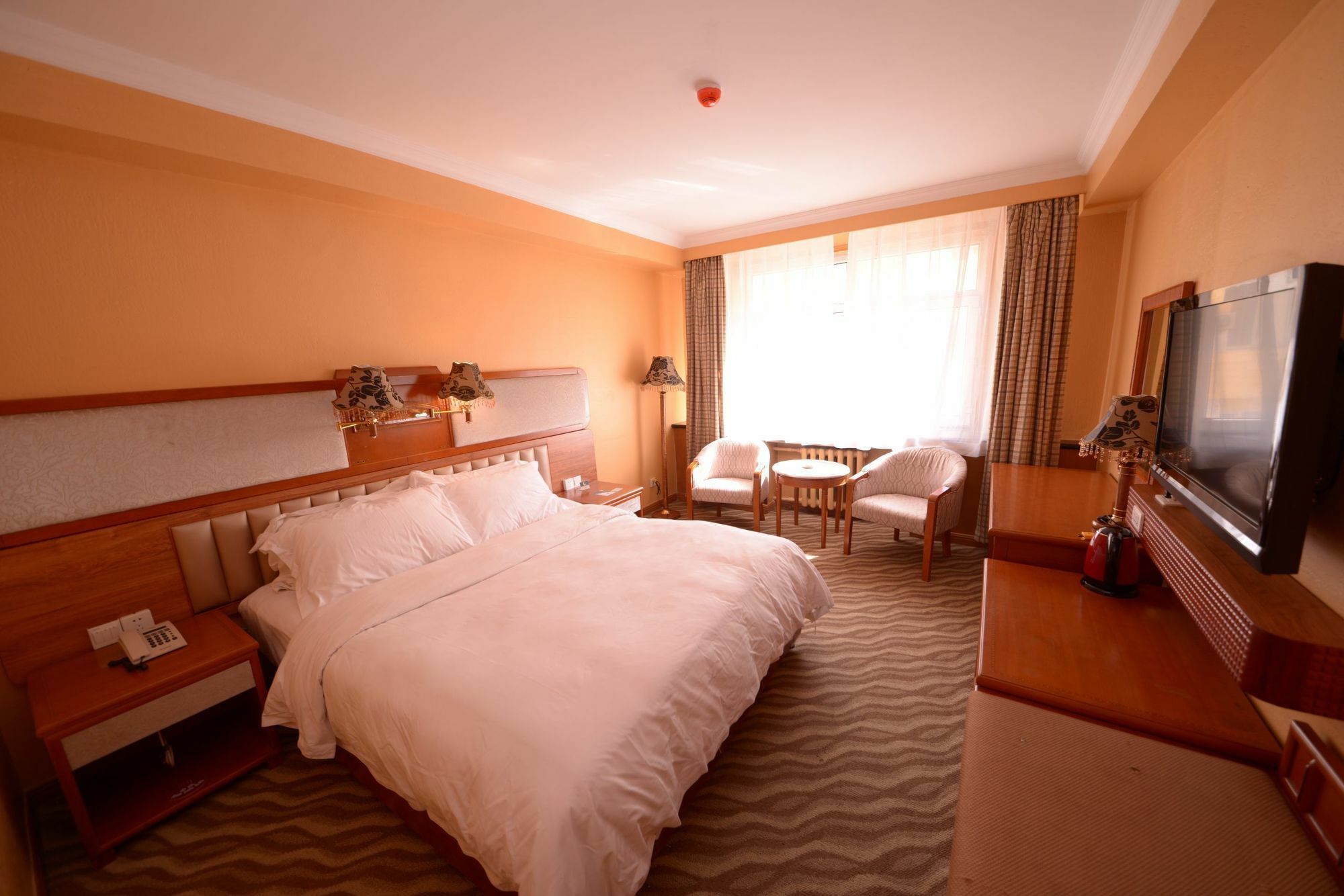 Harbin Bremen Train Station Hotel מראה חיצוני תמונה