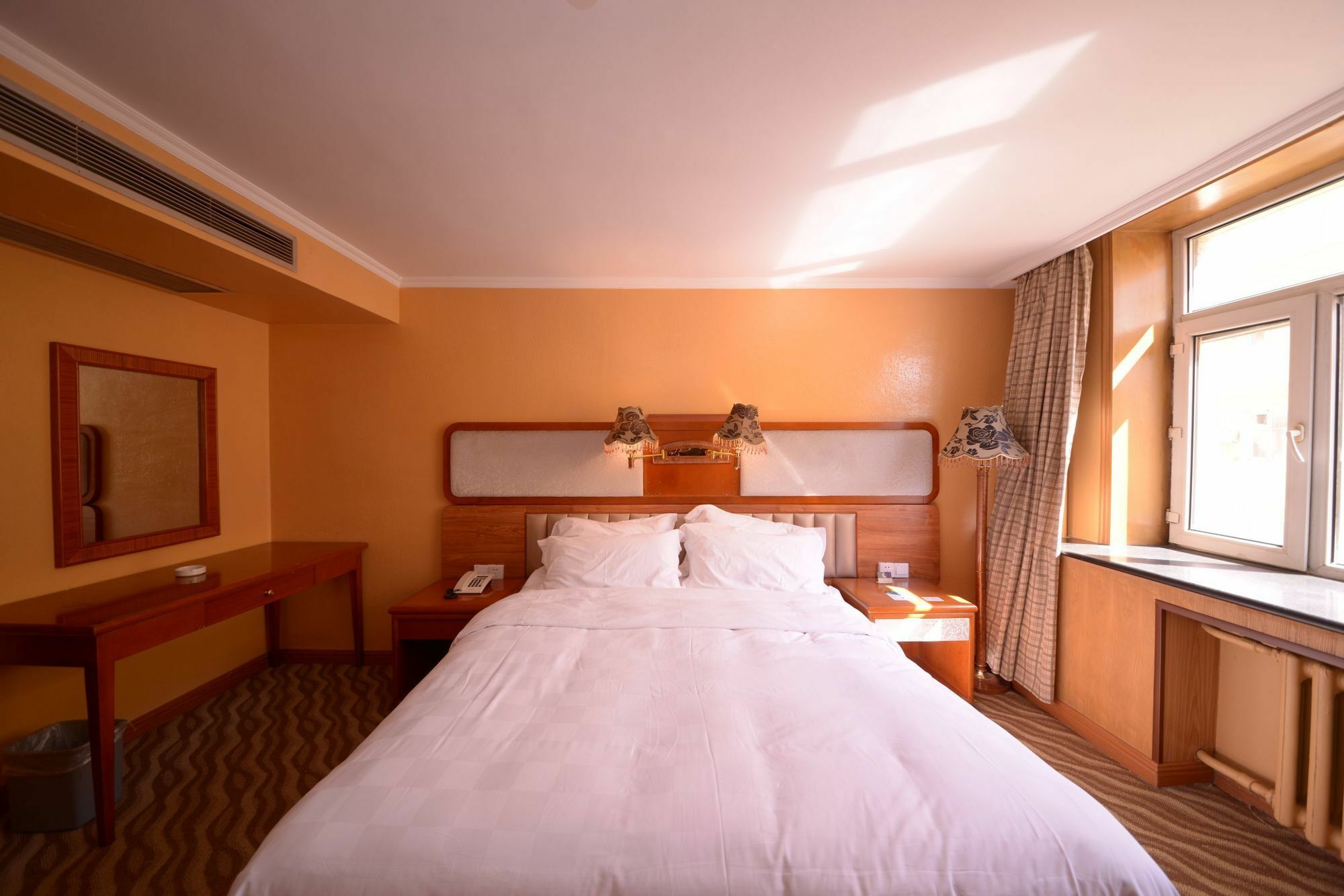 Harbin Bremen Train Station Hotel מראה חיצוני תמונה